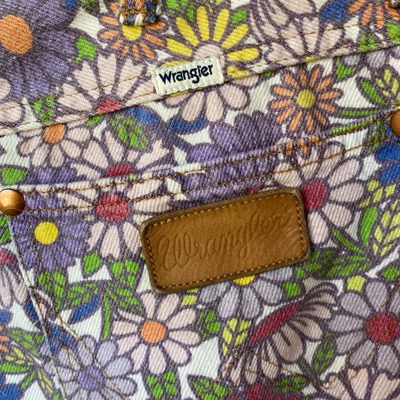 Wrangler Floral Flare Jeans - Multicolor - Picture 5 of 8